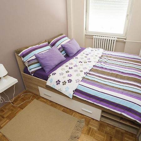 Modern Apartment With Free Parking Novi Sad Esterno foto
