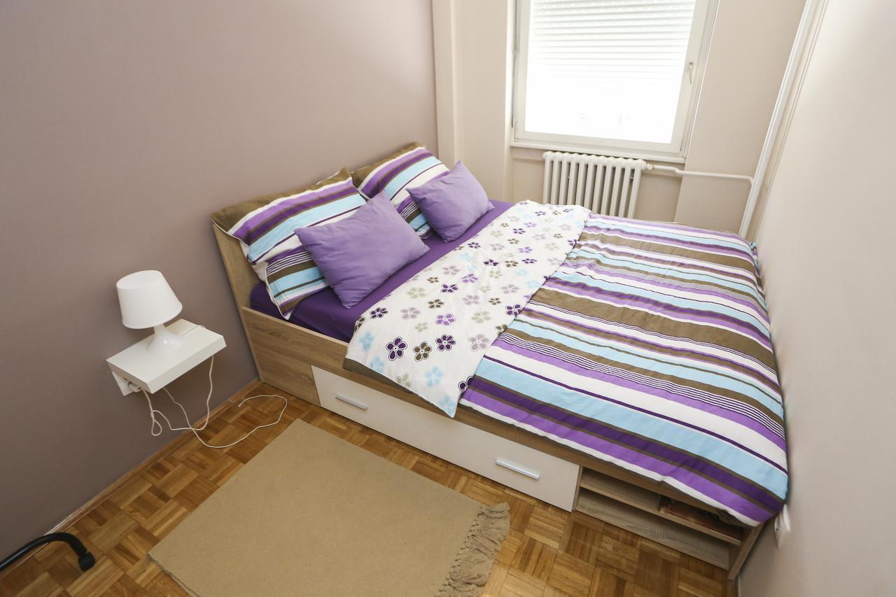Modern Apartment With Free Parking Novi Sad Esterno foto